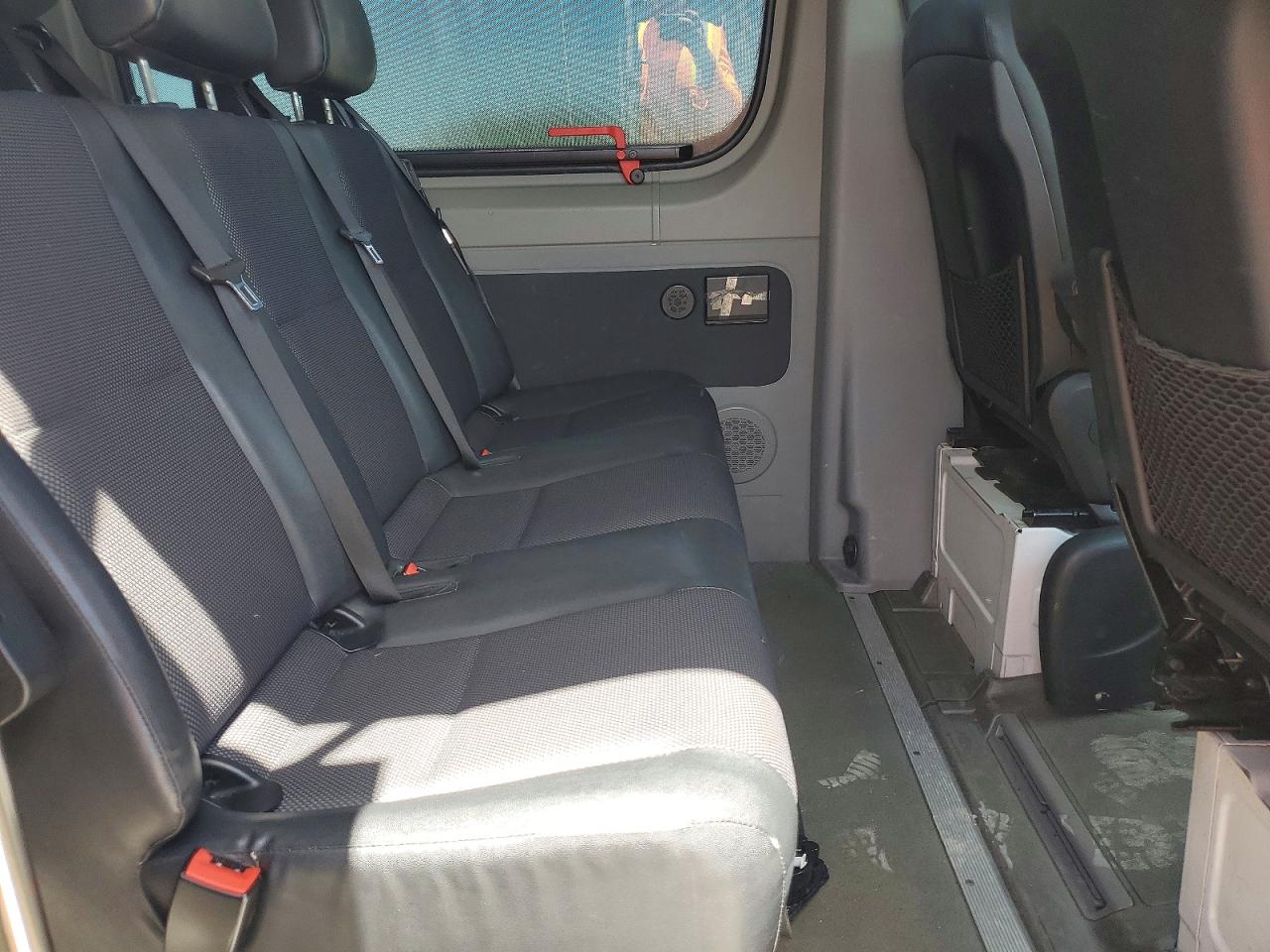 Mercedes-Benz Sprinter 2500