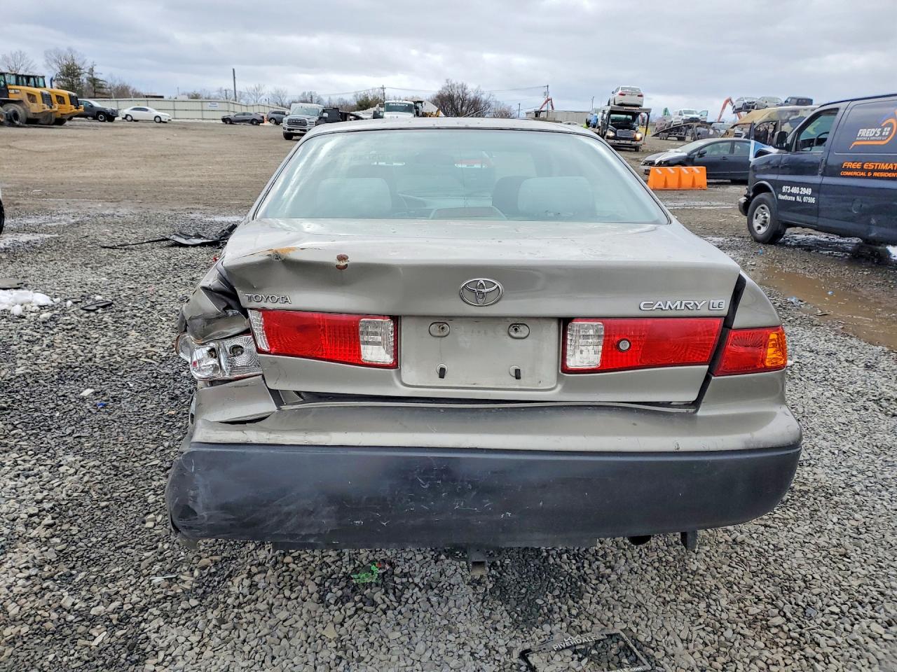 Toyota Camry Le