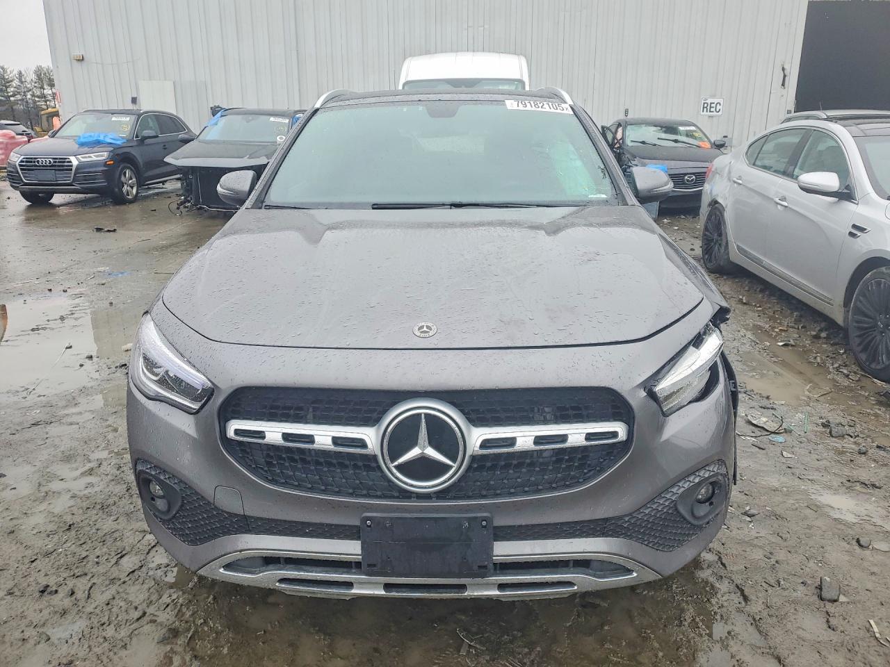 Mercedes-Benz GLA 250 4matic