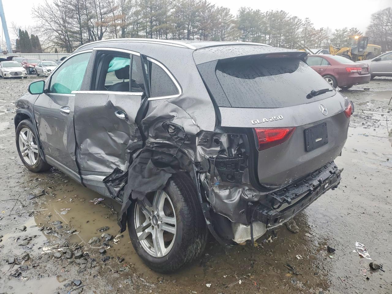 Mercedes-Benz GLA 250 4matic