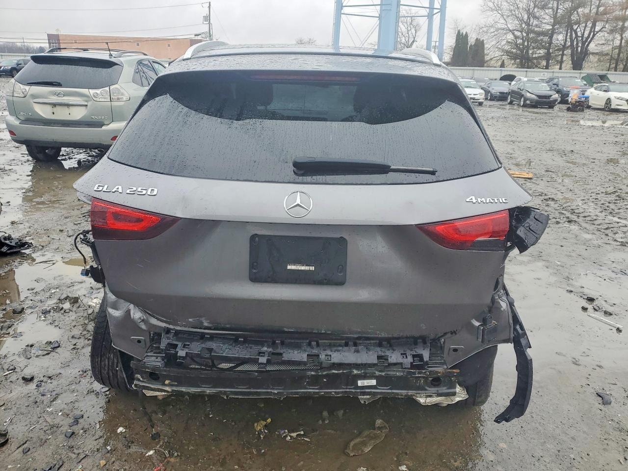 Mercedes-Benz GLA 250 4matic