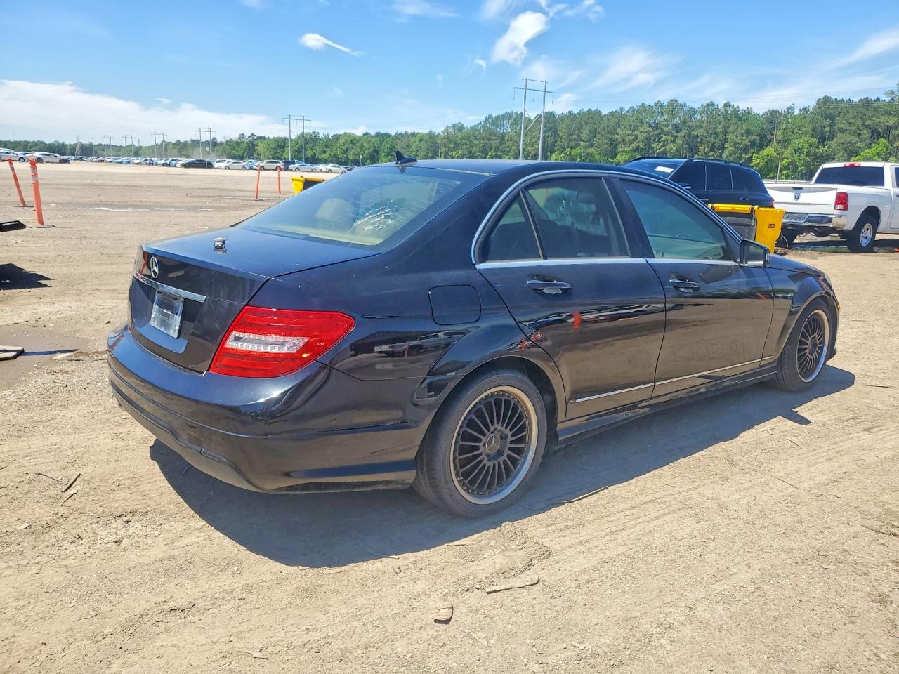 Mercedes-Benz C-Class 250