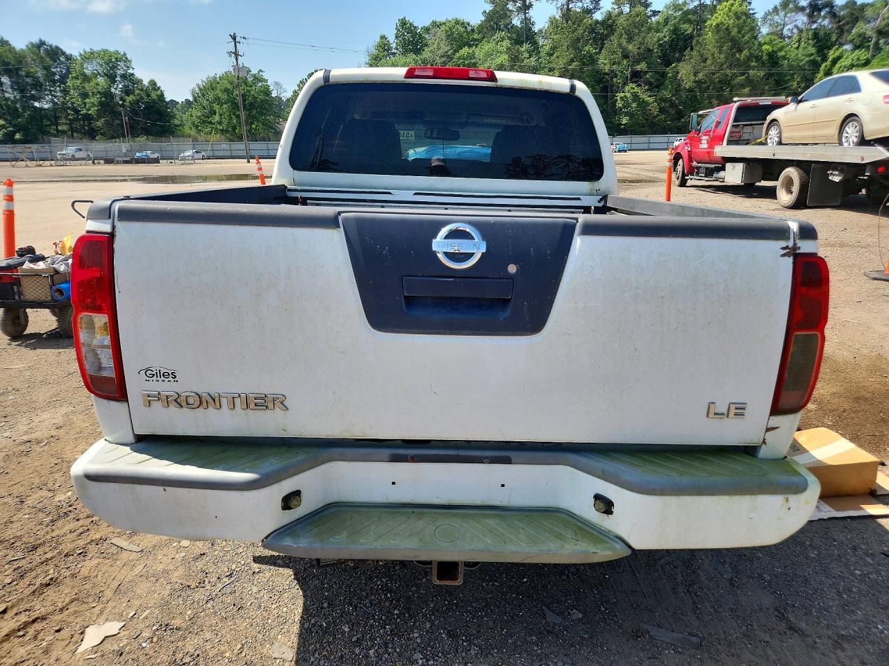 Nissan Frontier Se V6