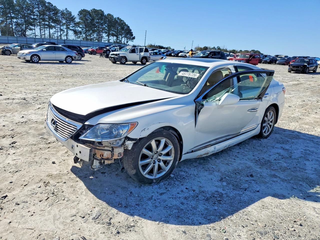 Salvage Lexus LS Image