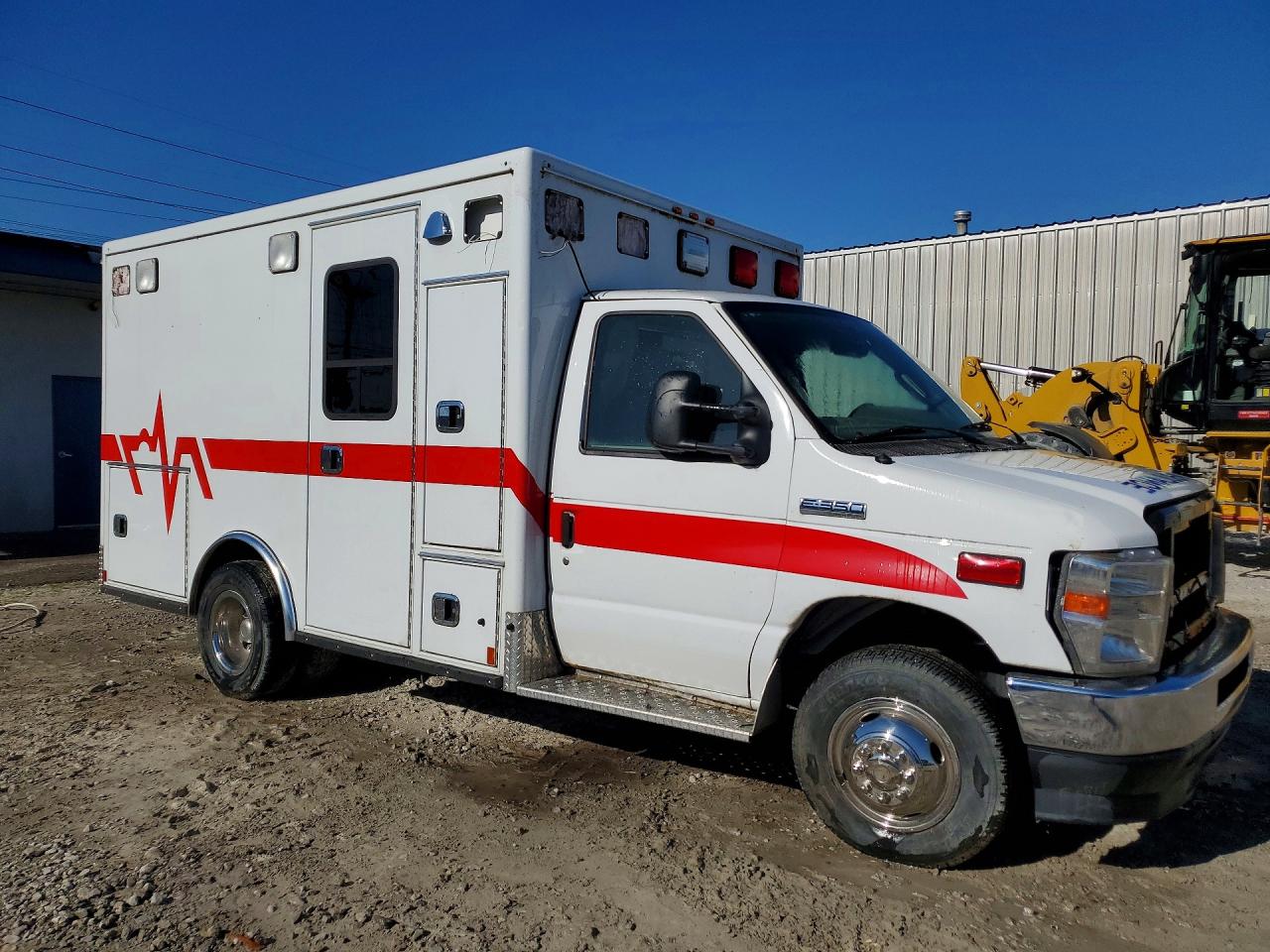 Ford Econoline E350 Super Duty Cutaway Van