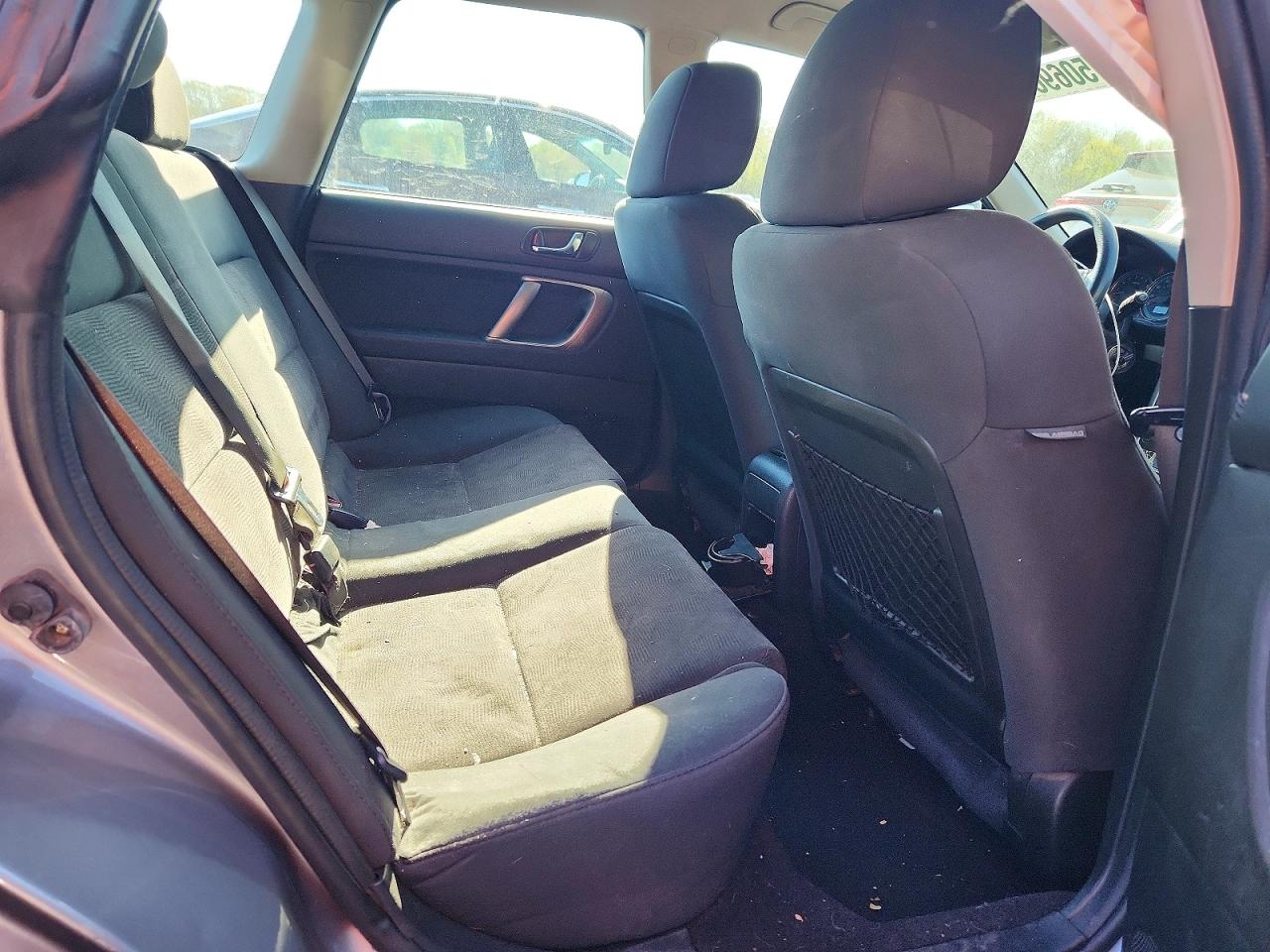 Subaru Outback 2.5i