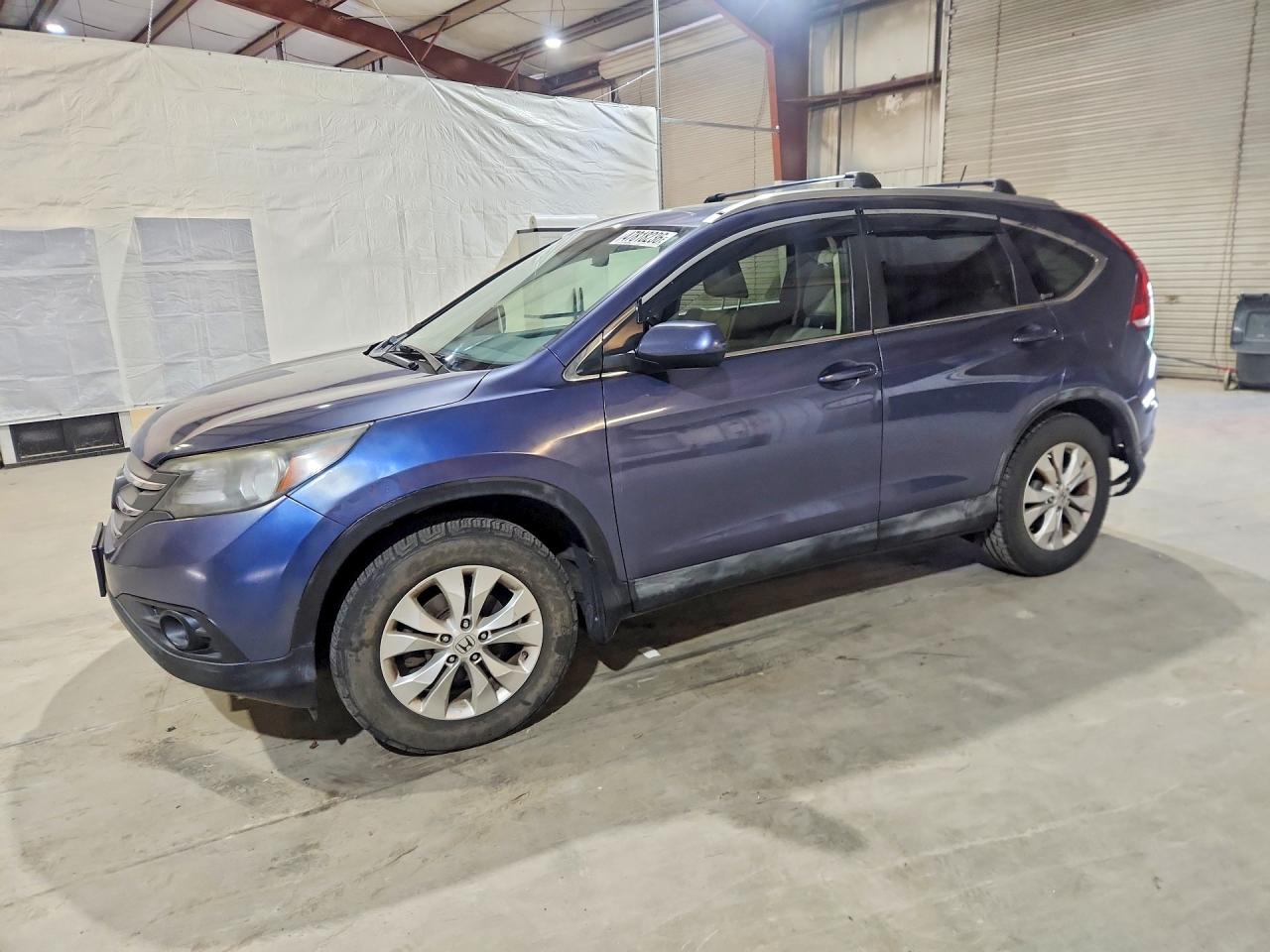 Salvage Honda Crv Image