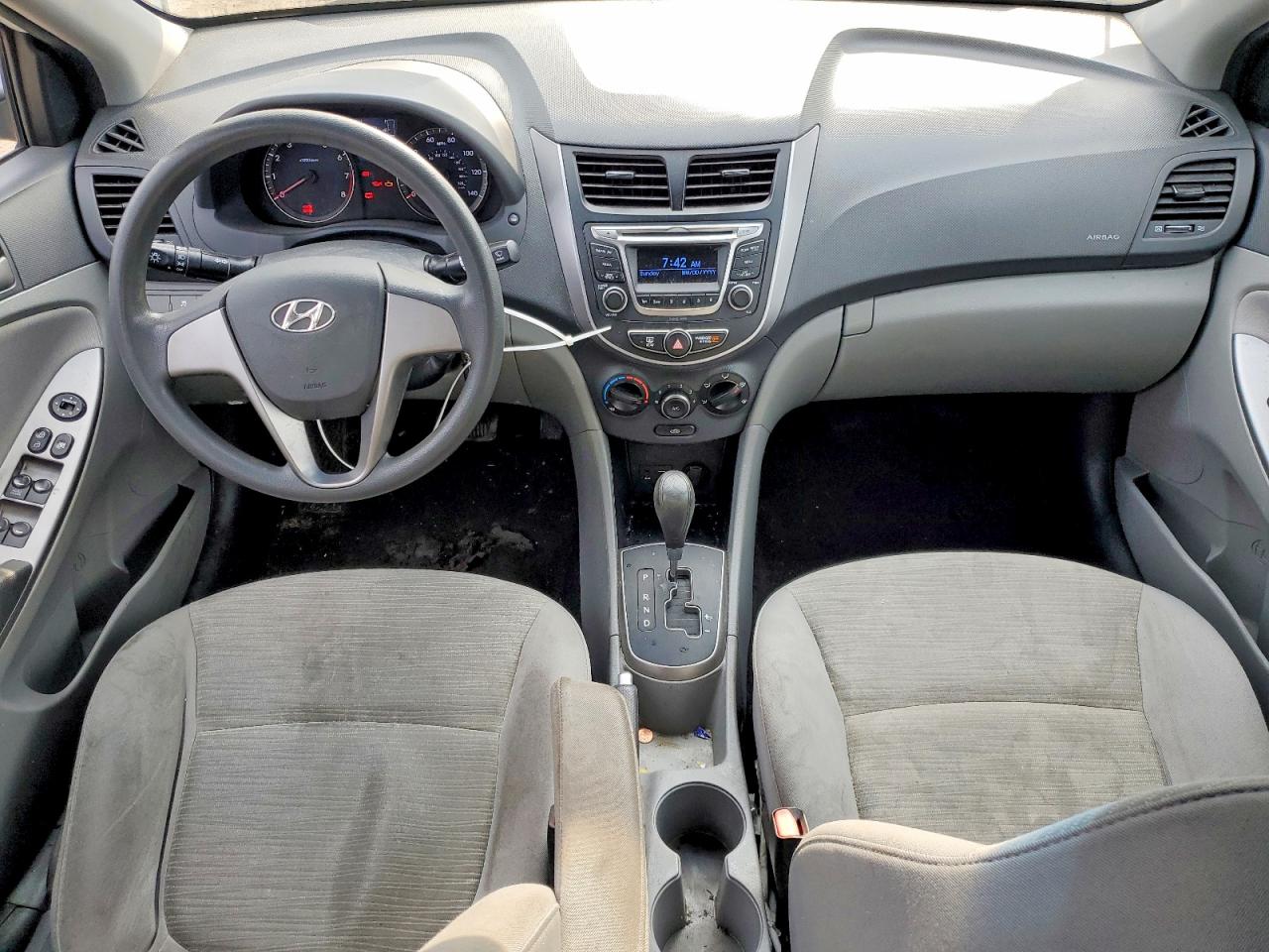 Hyundai ACCENT Se