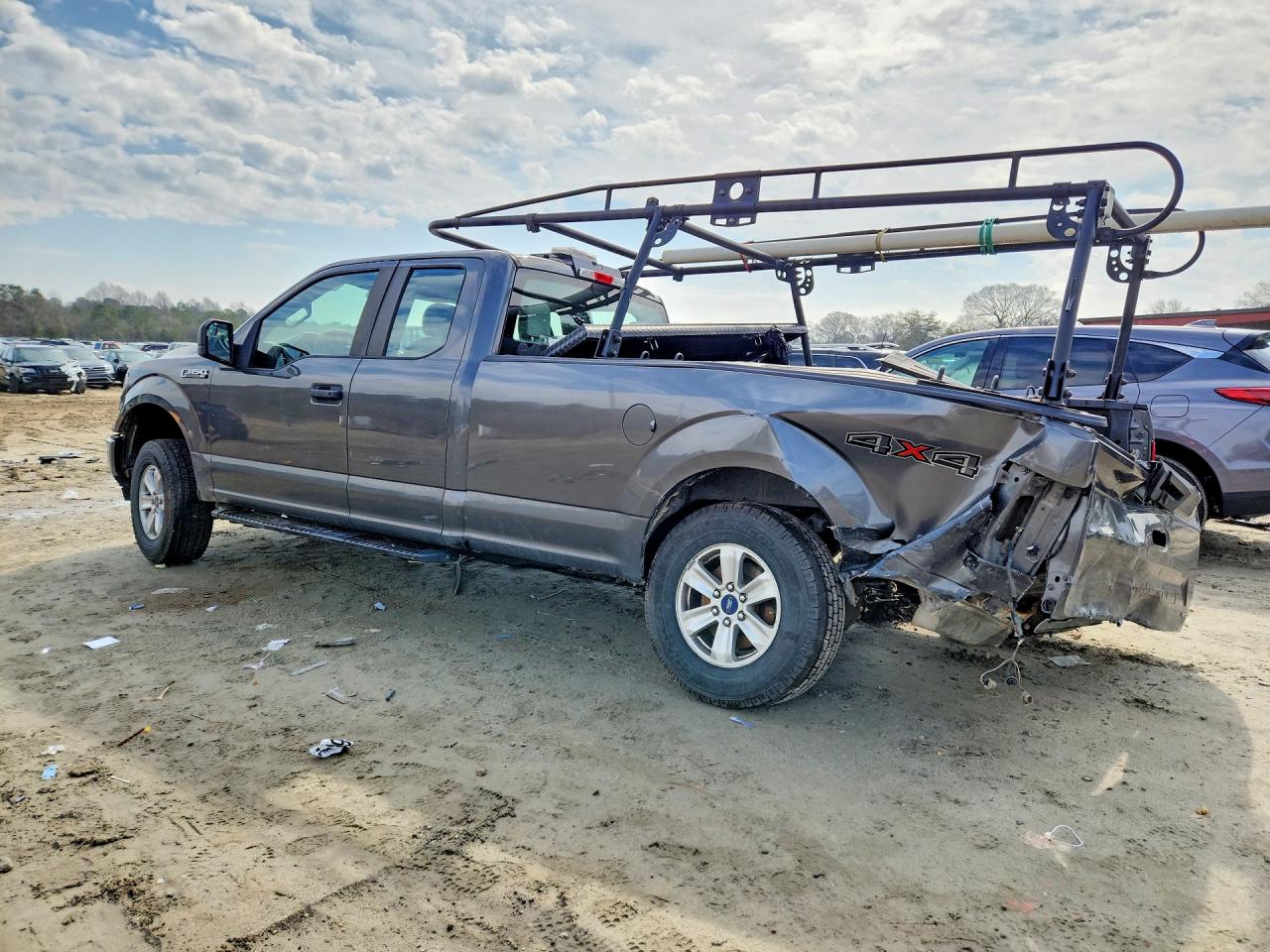Ford F-150 Super Cab