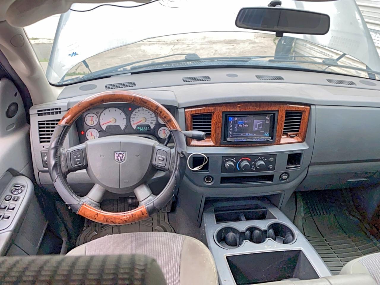 Dodge Ram 1500 St