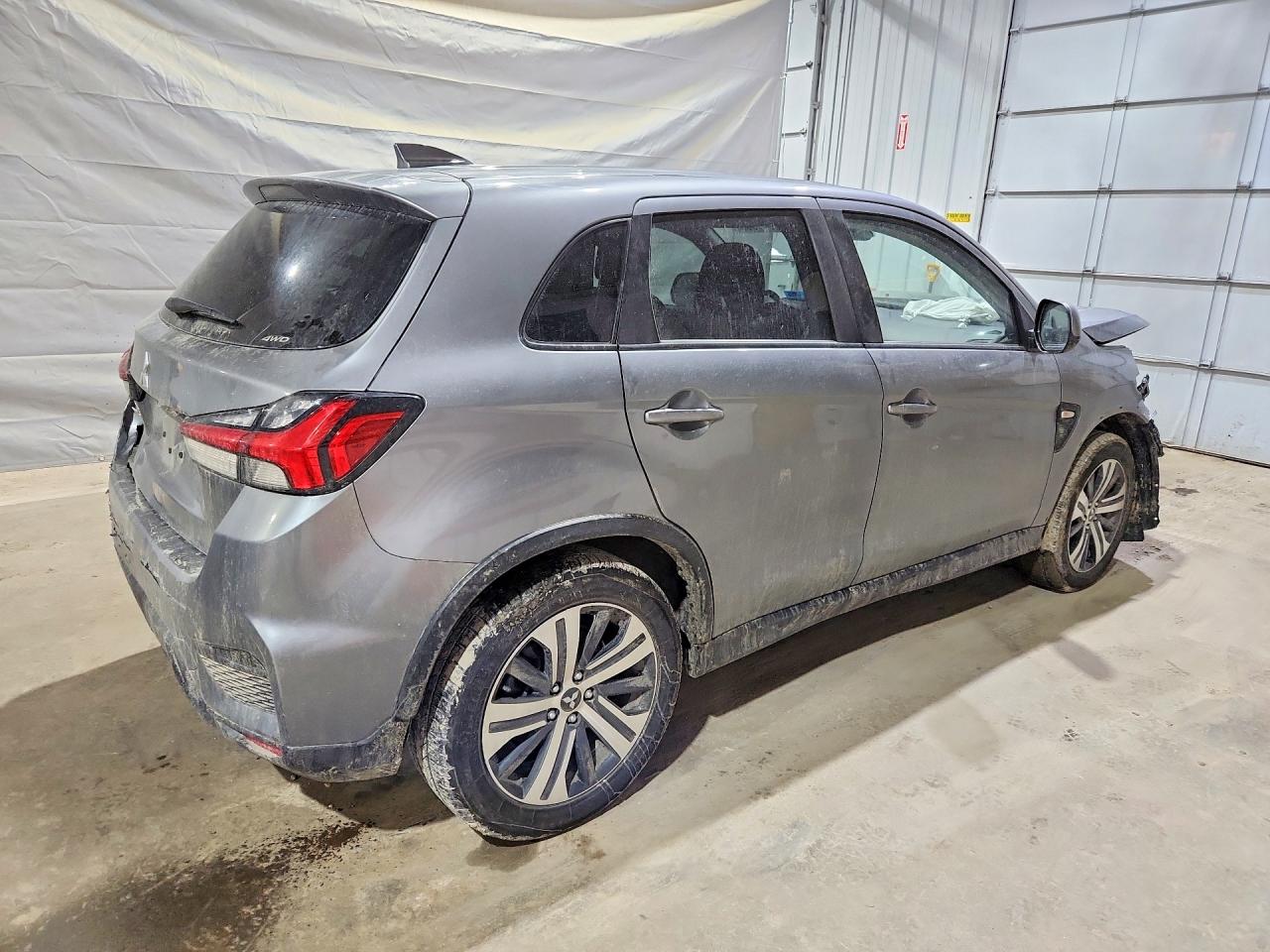 Mitsubishi Outlander S