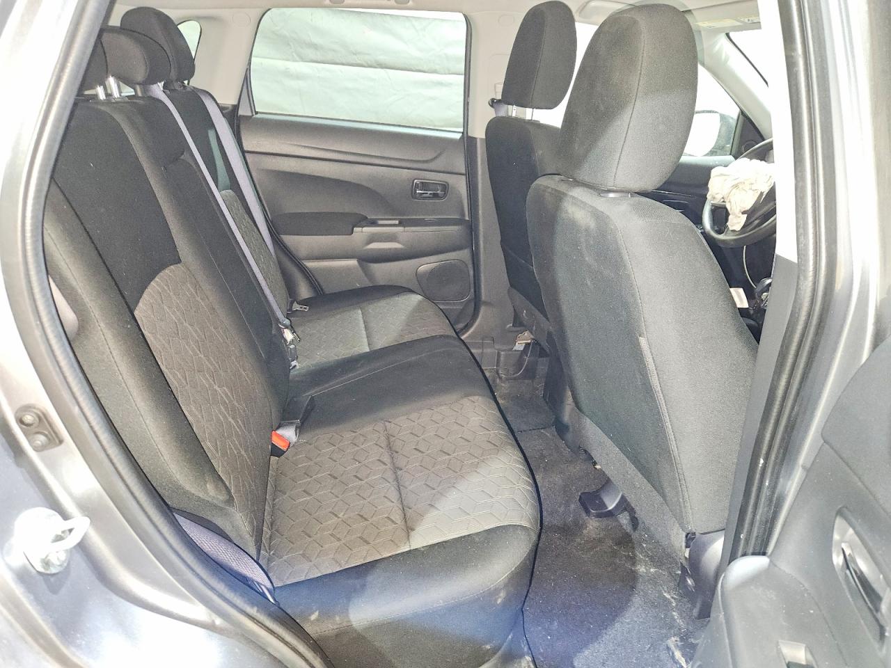 Mitsubishi Outlander S