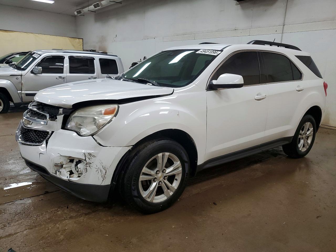 Salvage Chevrolet Equinox Image