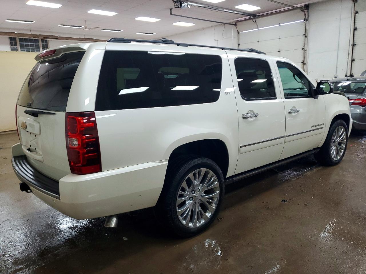 Chevrolet Suburban K1500 Ltz
