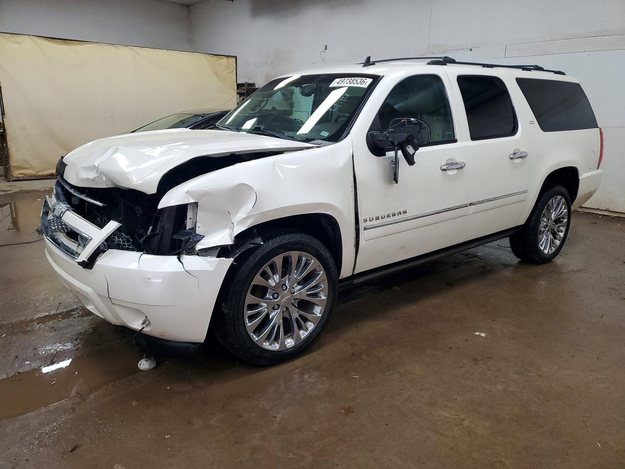 Salvage Chevrolet Suburban Image
