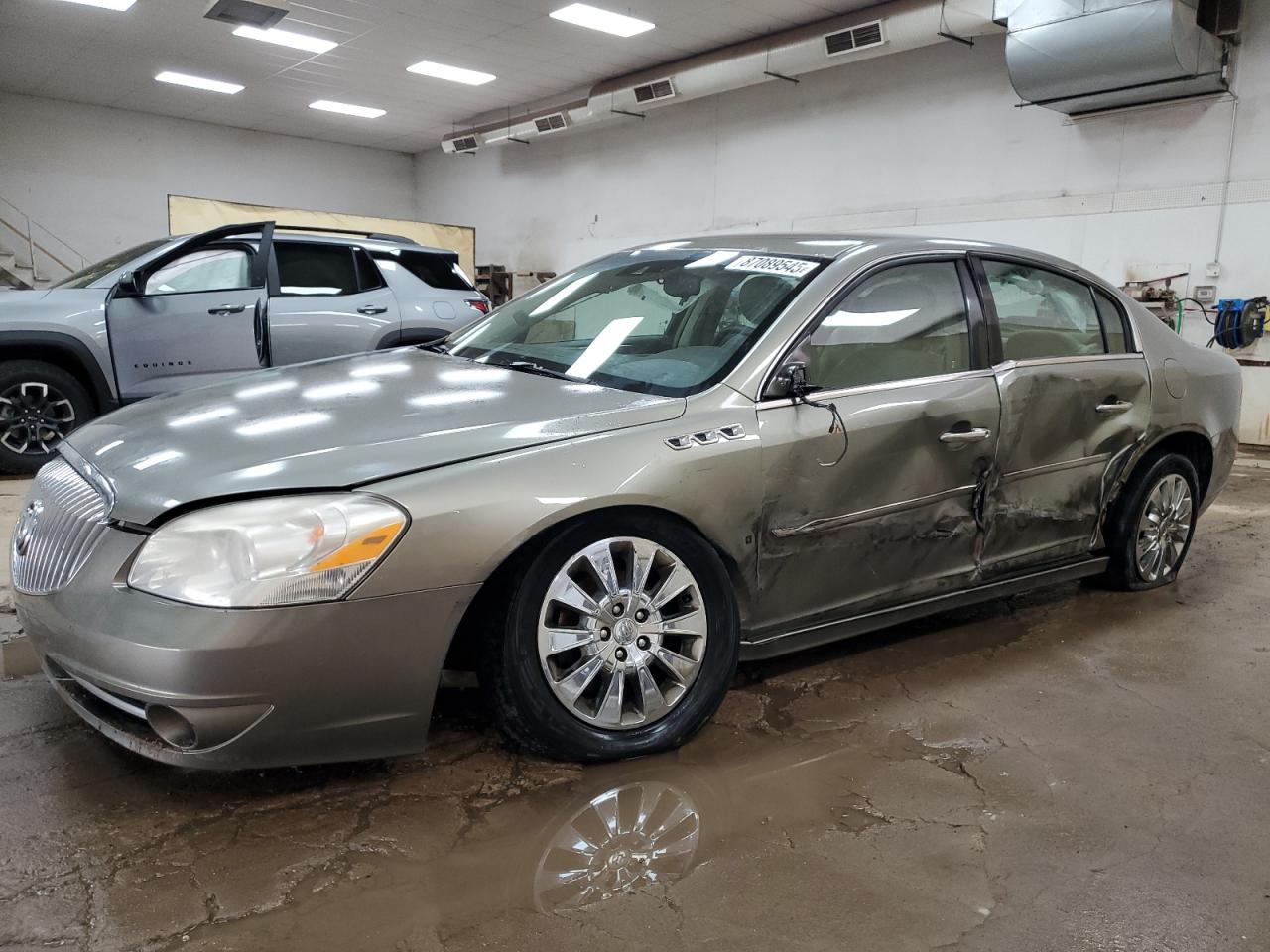 Salvage Buick Lucerne Image
