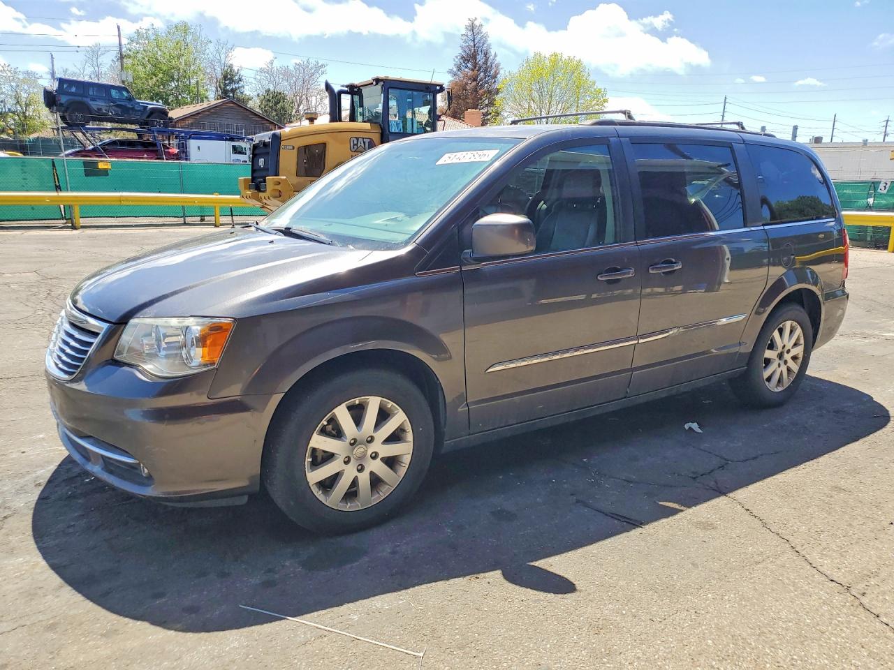 Salvage Chrysler Minivan Image