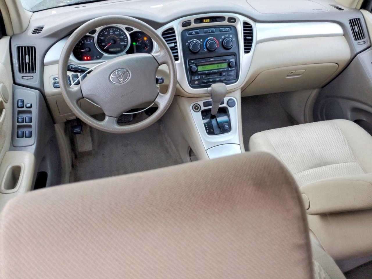 Toyota Highlander Sport