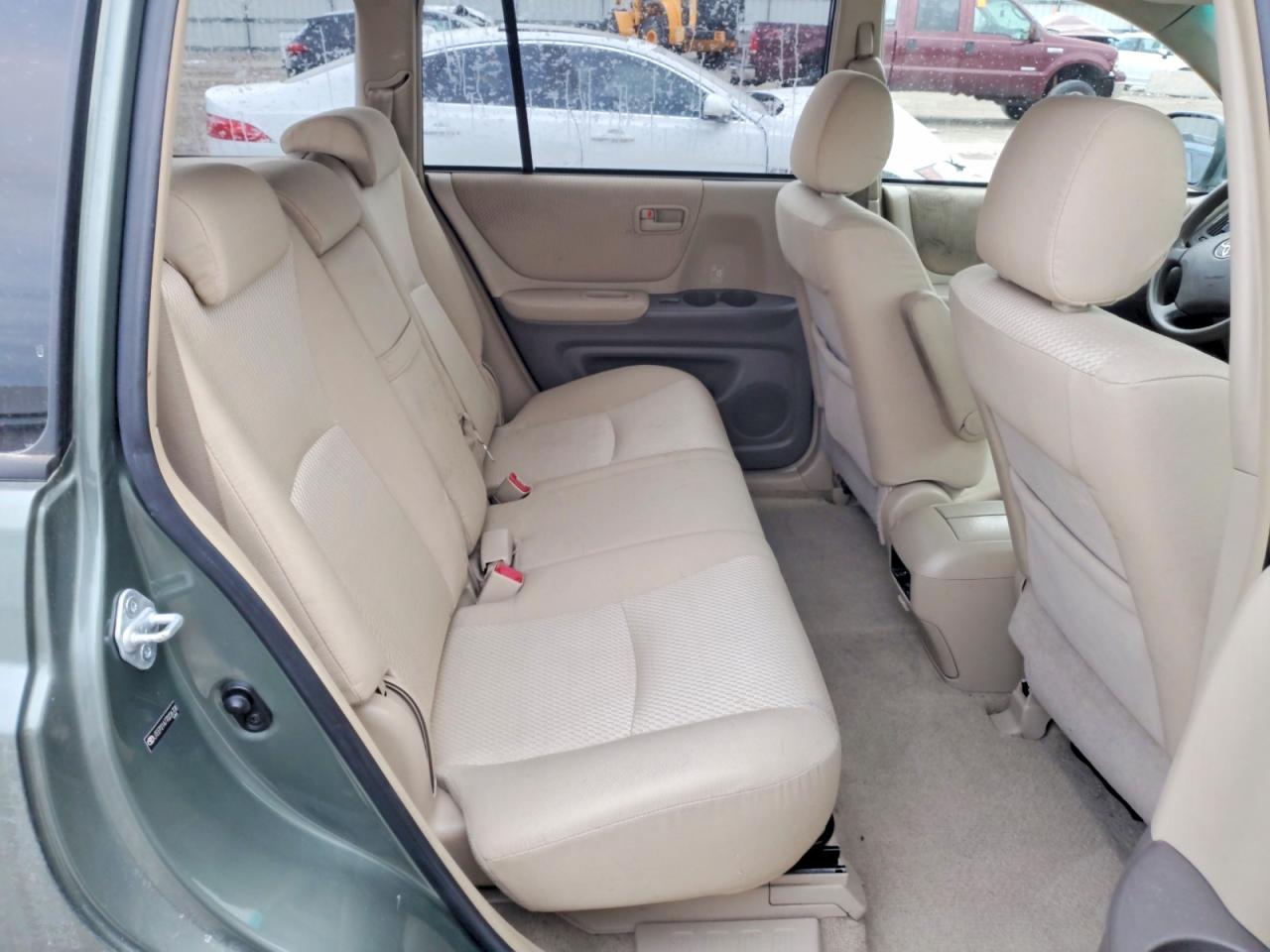Toyota Highlander Sport