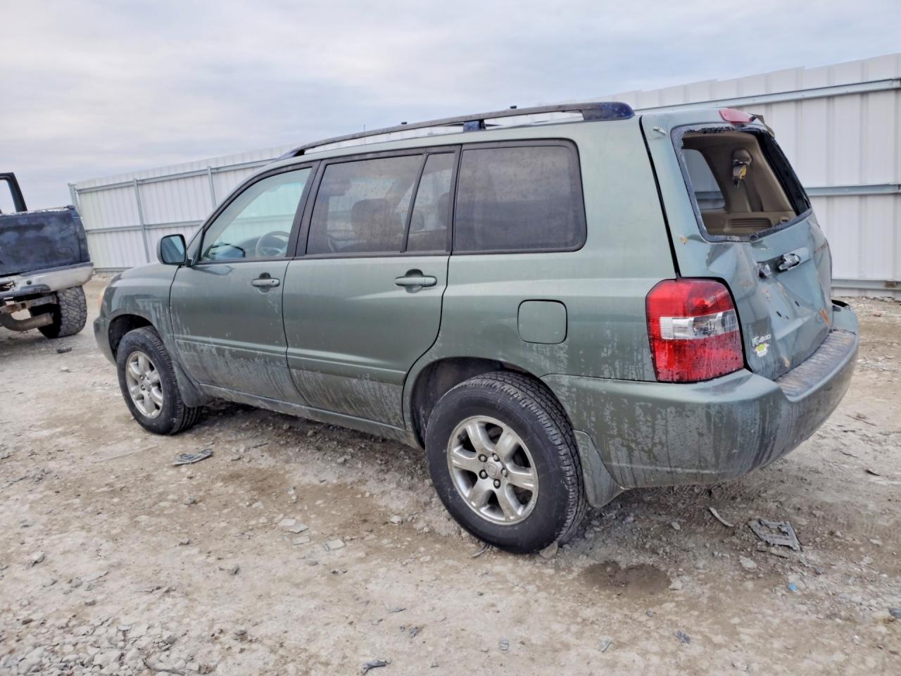 Toyota Highlander Sport
