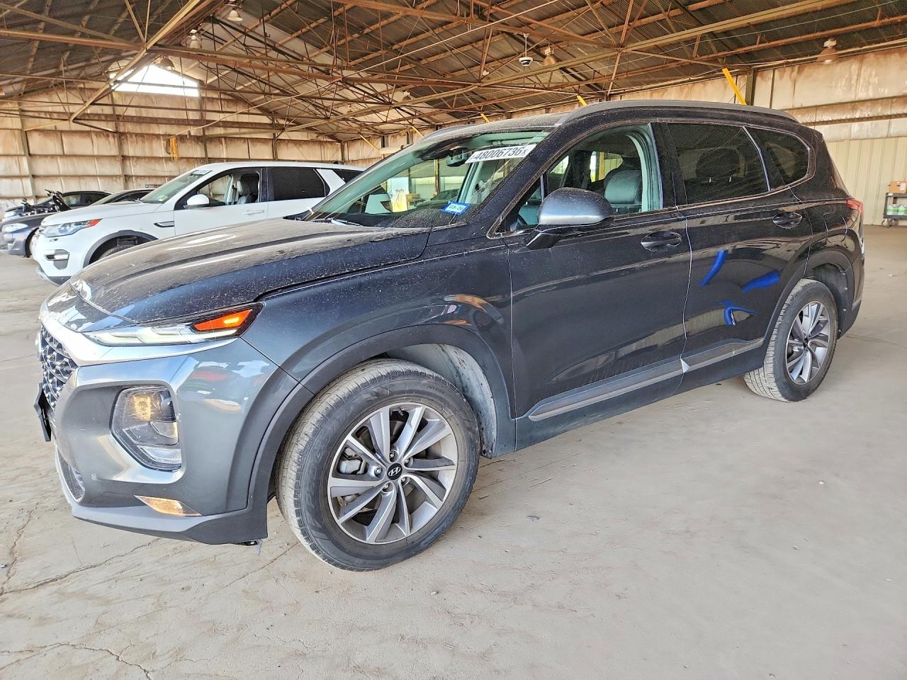 Salvage Hyundai SANTA FE Image