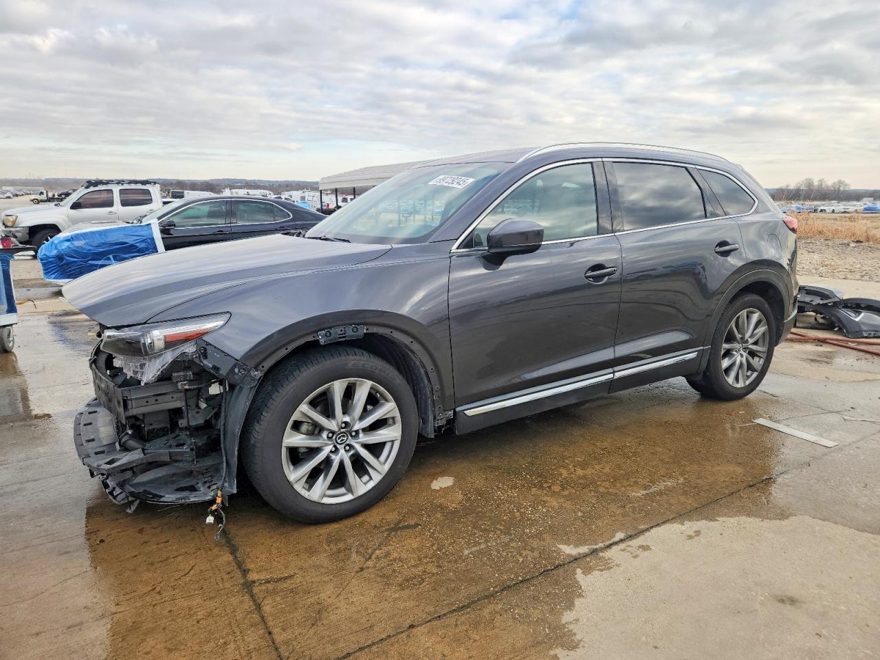 Salvage Mazda Cx Image