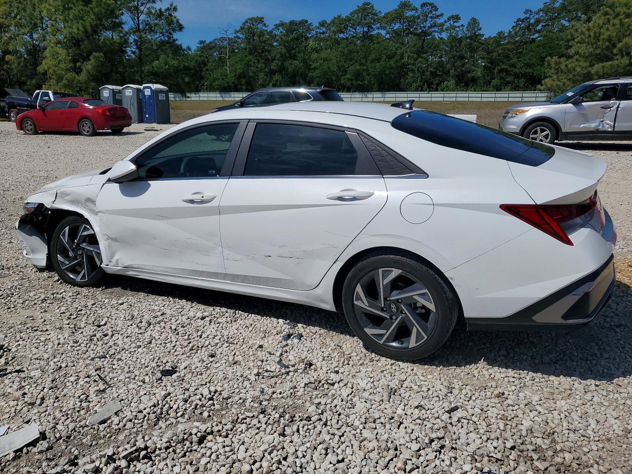 Hyundai ELANTRA Sel