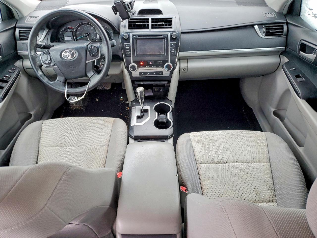 Toyota Camry L