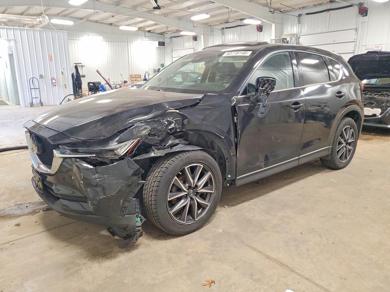 Salvage Mazda Cx Image