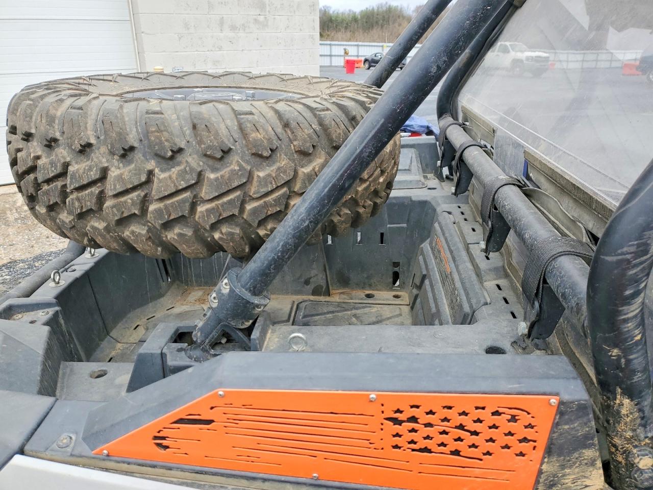 Polaris RZR