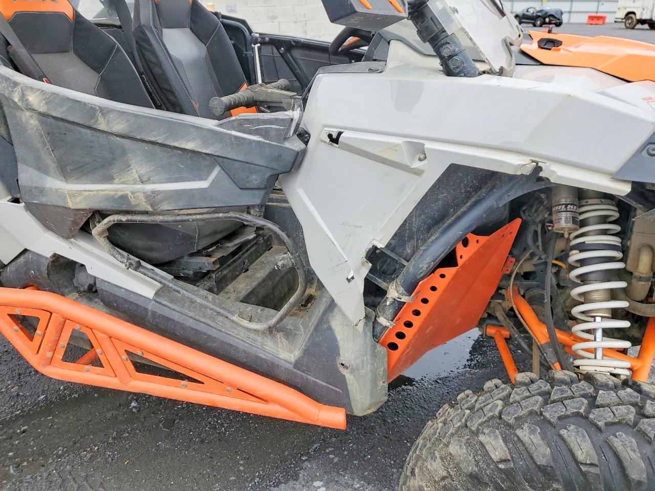 Polaris RZR