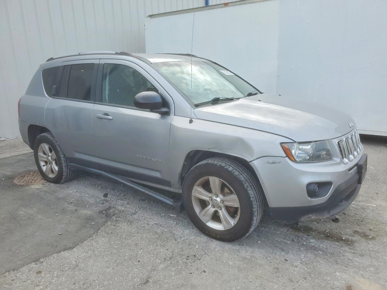 Jeep Compass Sport