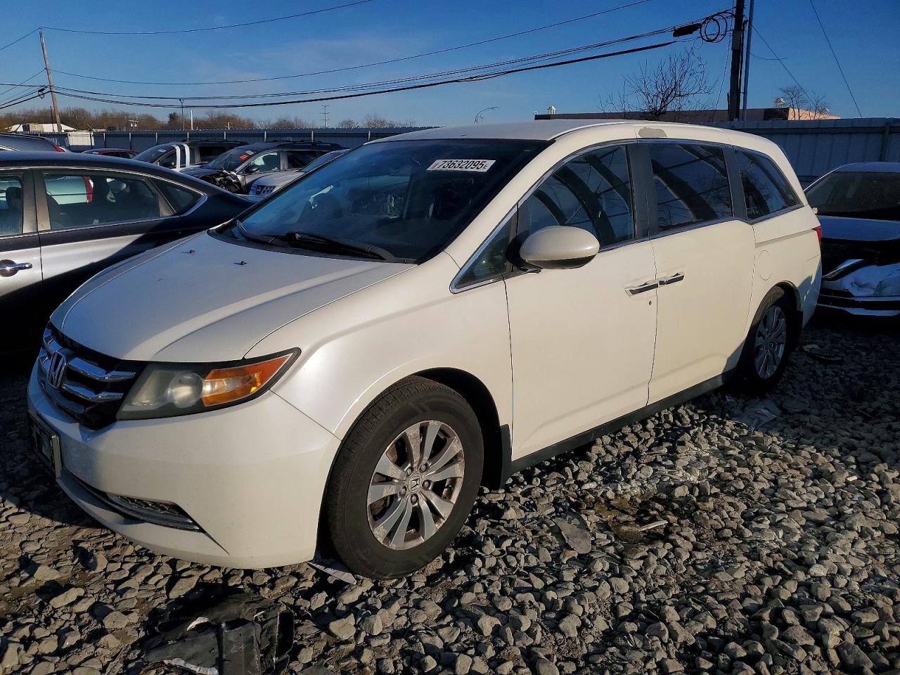 Salvage Honda Odyssey Image