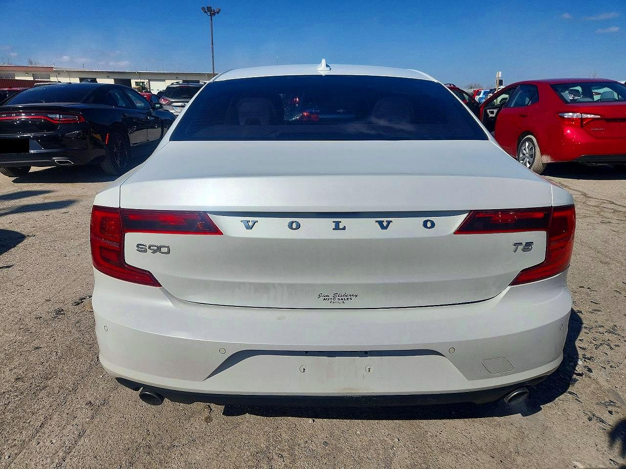 Volvo S90 T5 Momentum