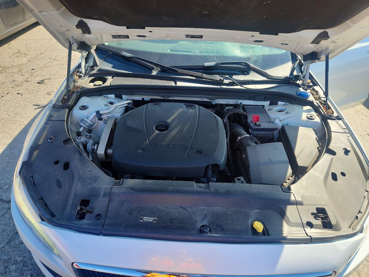 Volvo S90 T5 Momentum