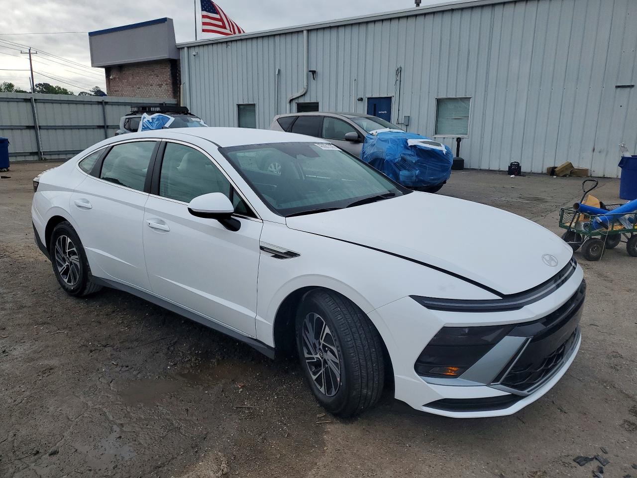 Hyundai SONATA Blue