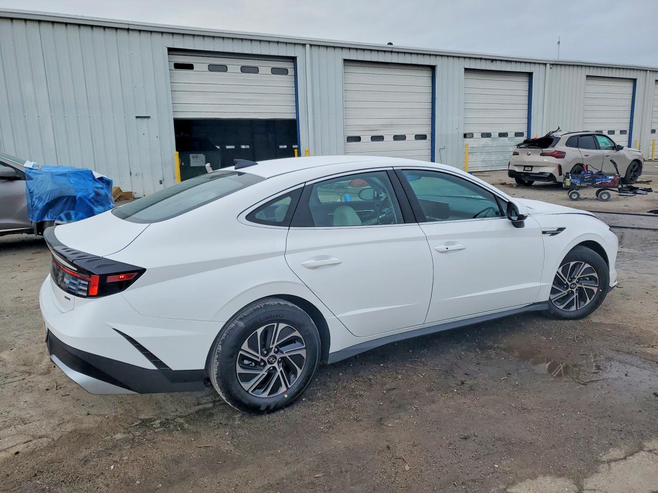 Hyundai SONATA Blue
