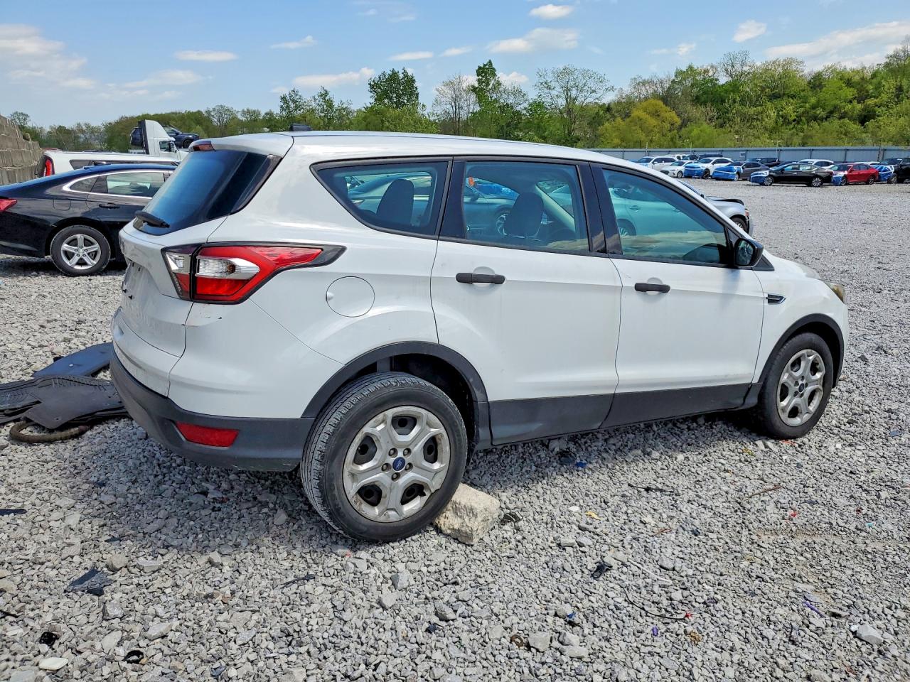 Ford Escape S