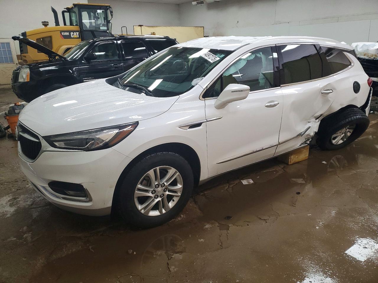 Salvage Buick Enclave Image