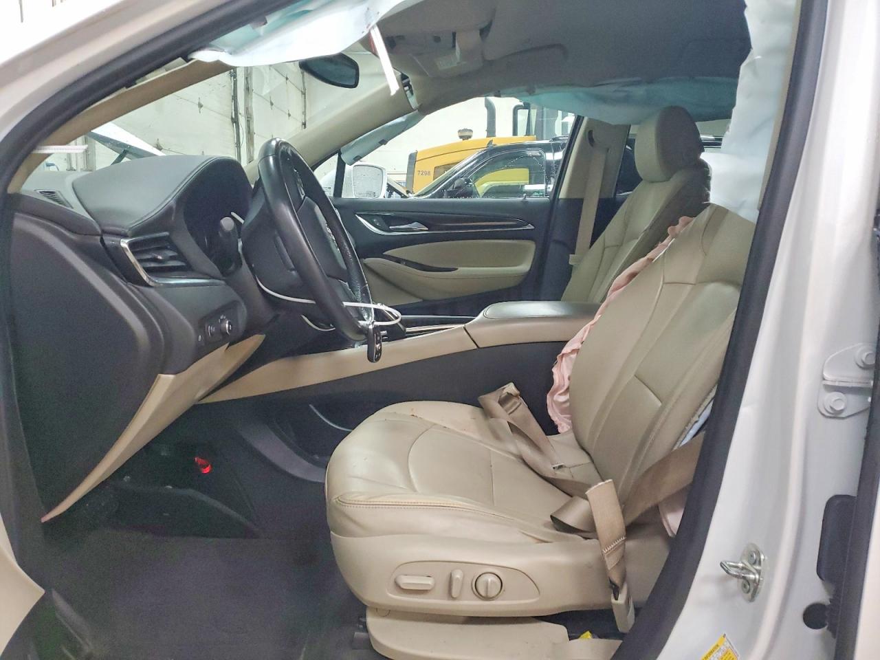 Buick Enclave Essence
