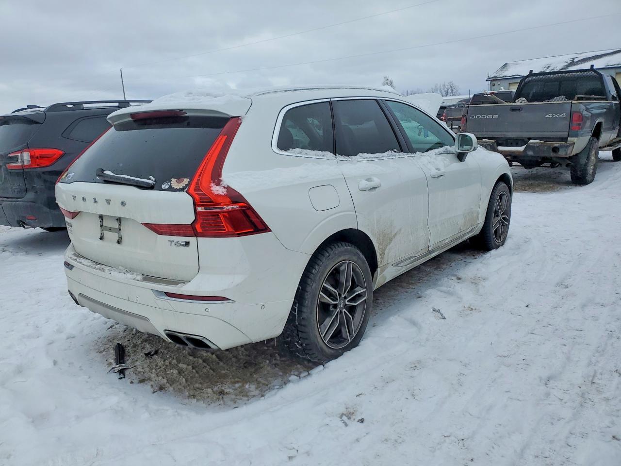 Volvo XC60 T6