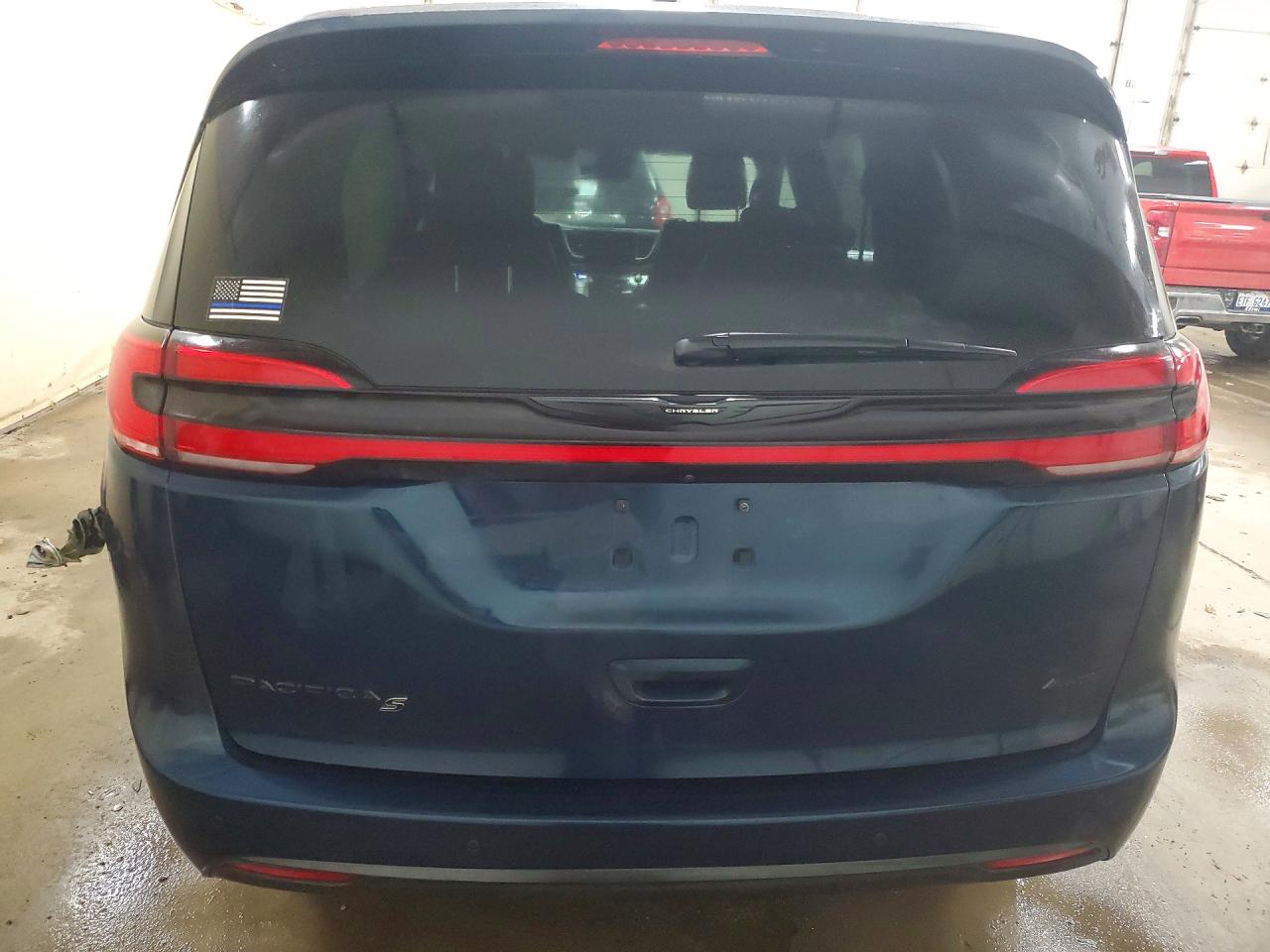 Chrysler Pacifica Touring L