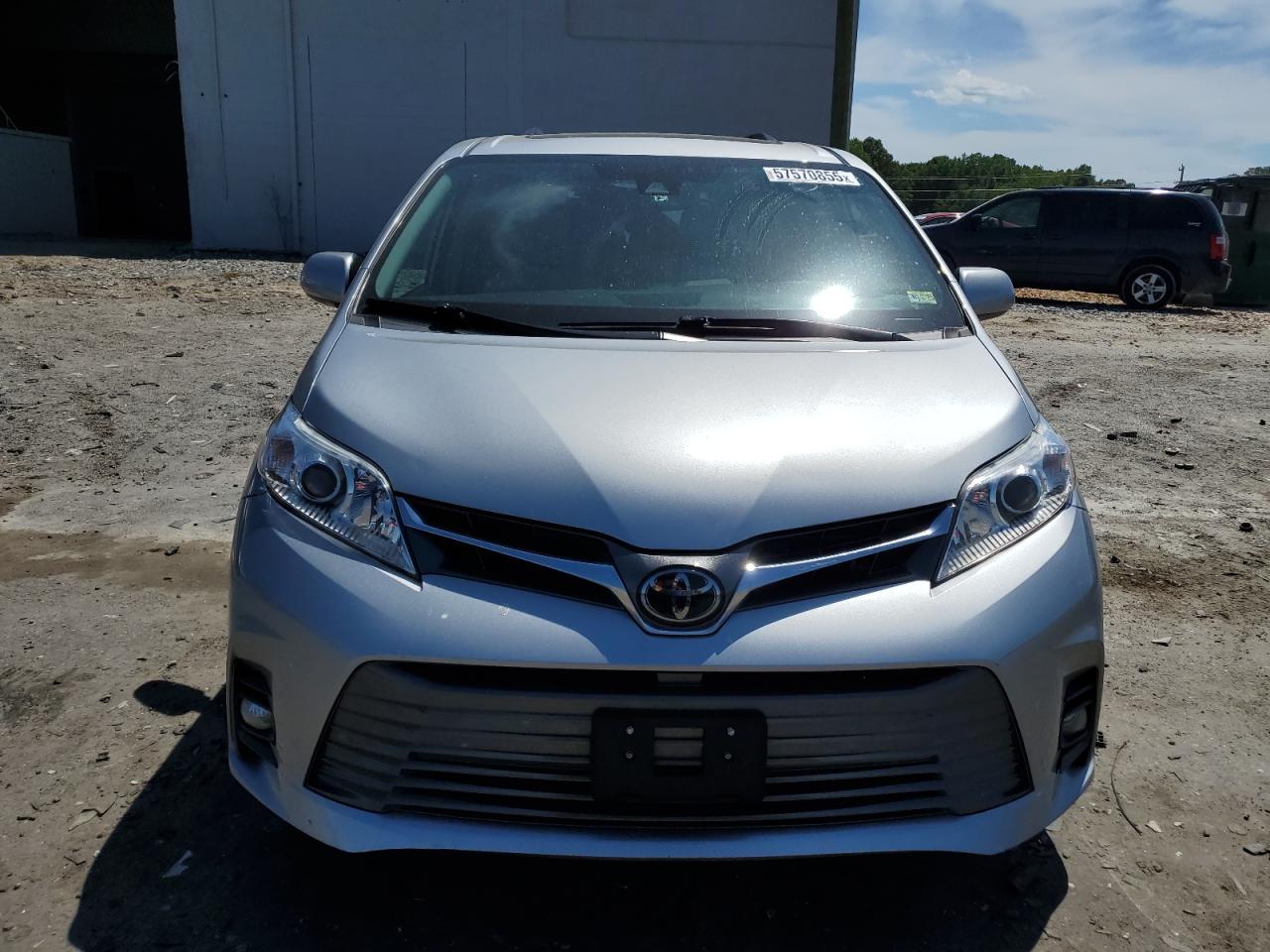 Toyota Sienna Xle 8-passenger