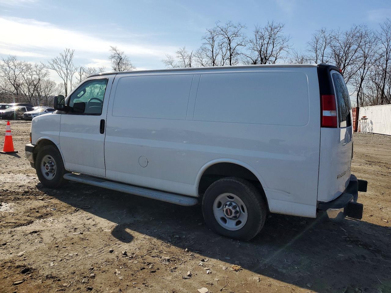 GMC Savana G2500