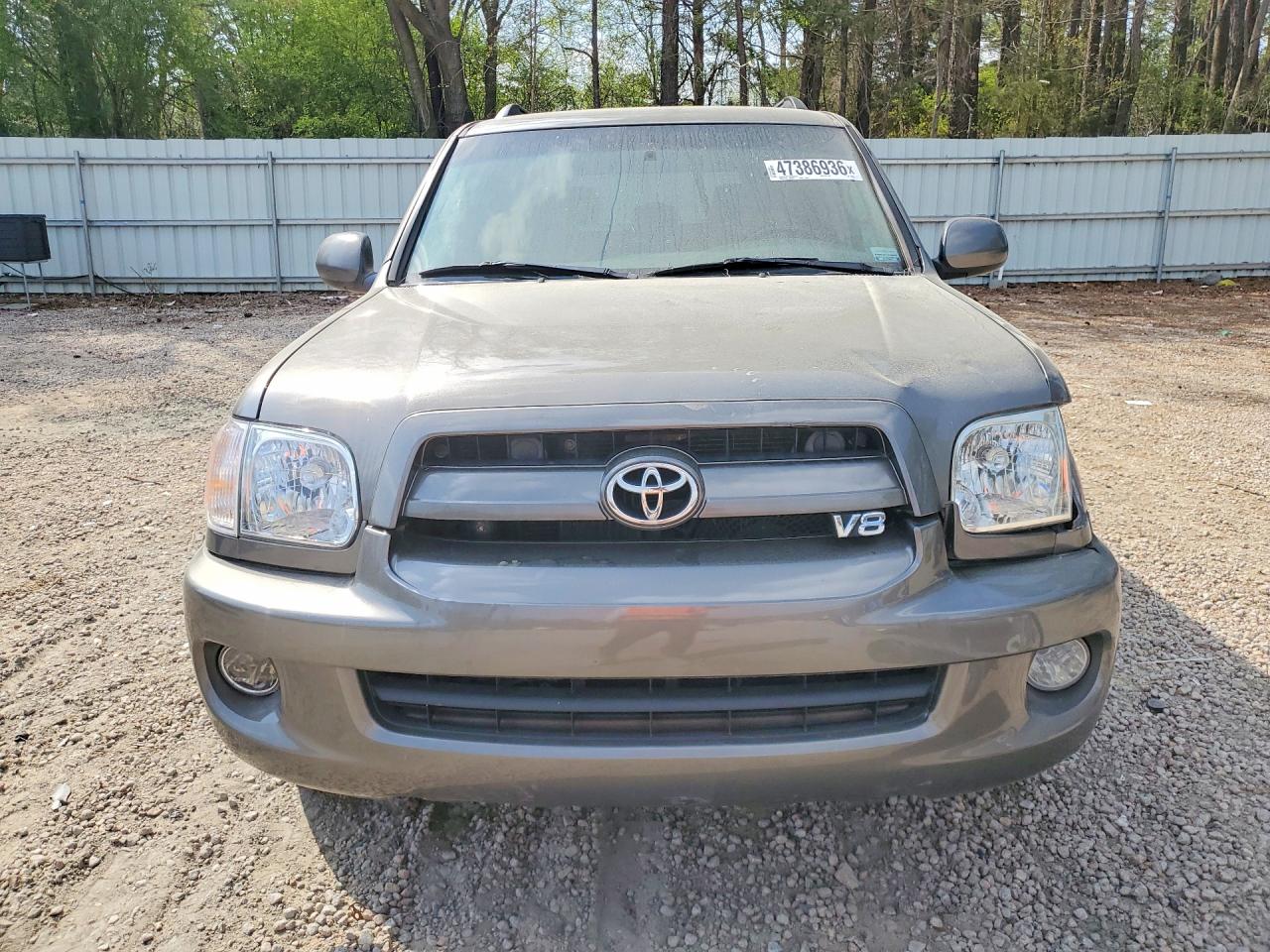 Toyota Sequoia Sr5