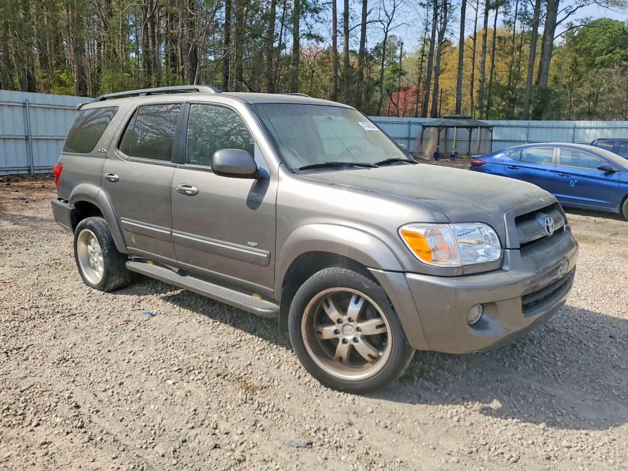 Toyota Sequoia Sr5