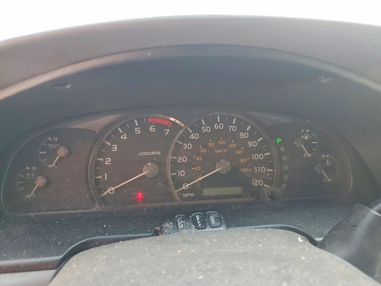Toyota Sequoia Sr5