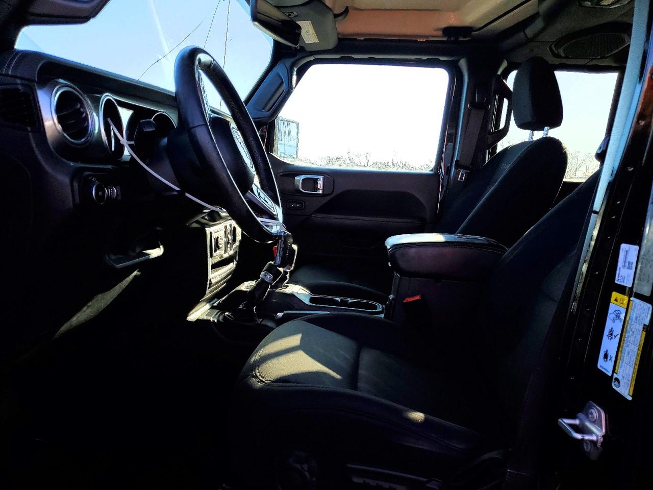 Jeep Wrangler Sahara