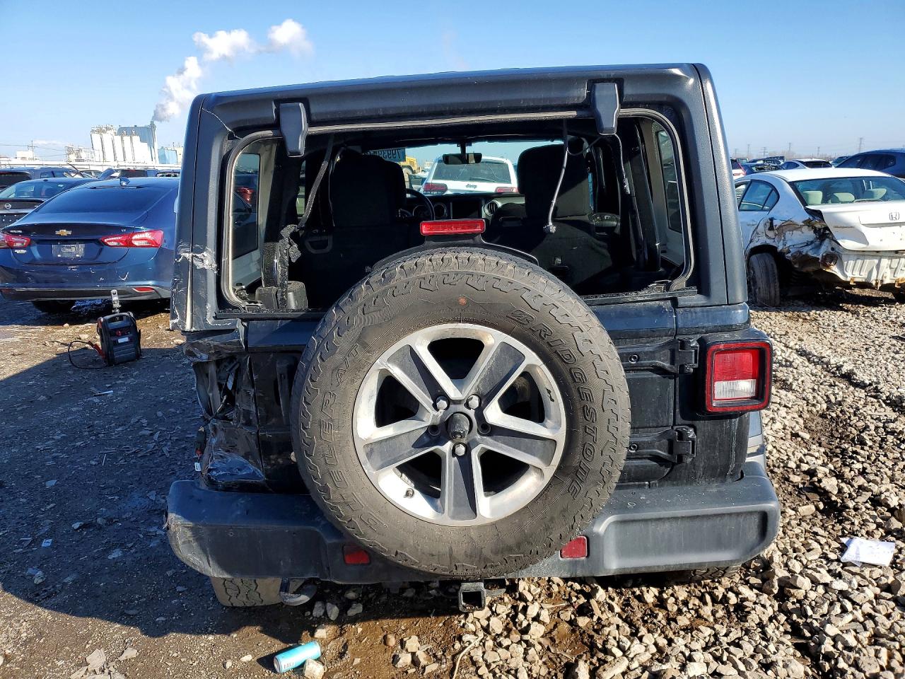 Jeep Wrangler Sahara