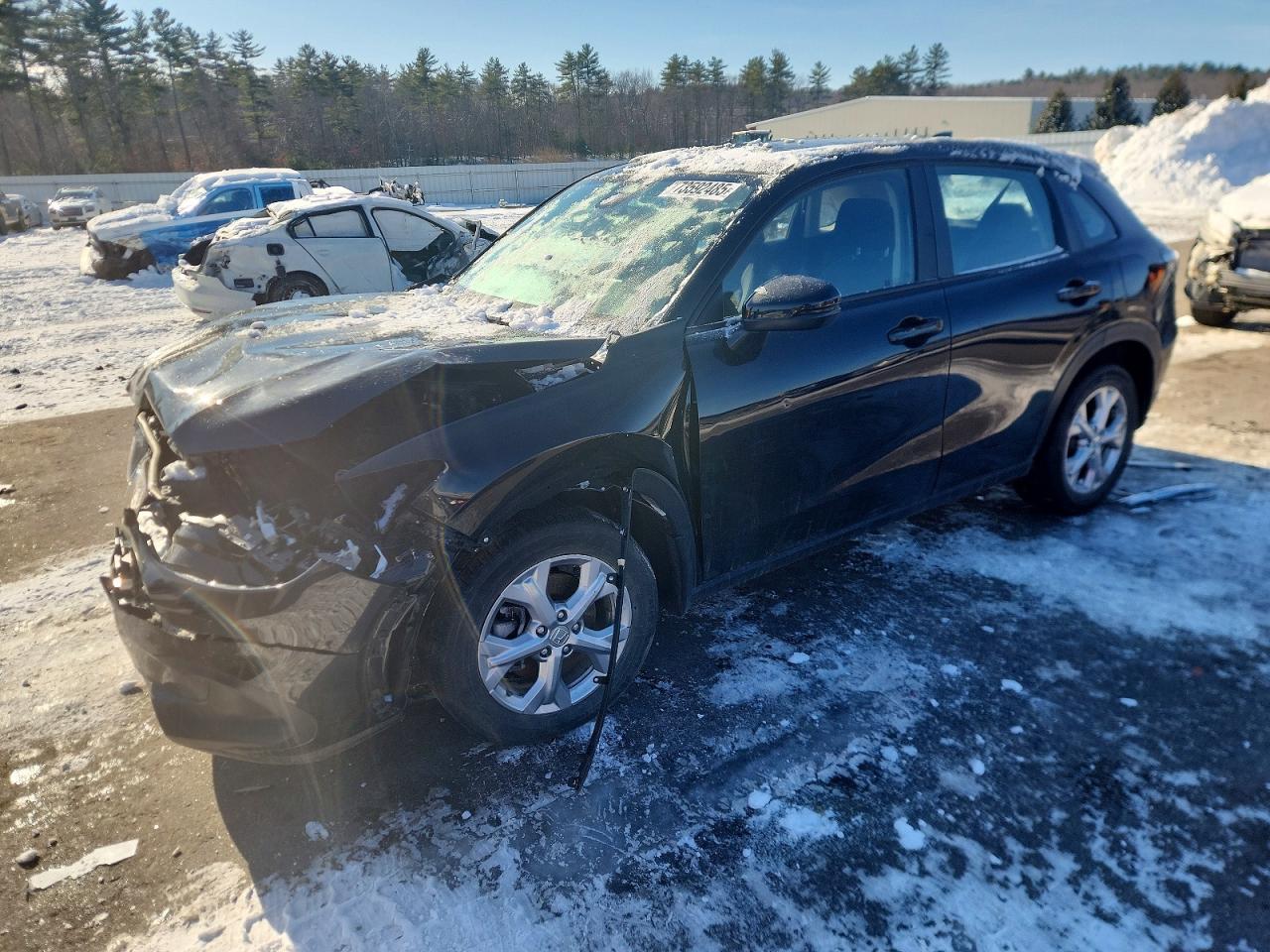 Salvage Honda HR-V Image